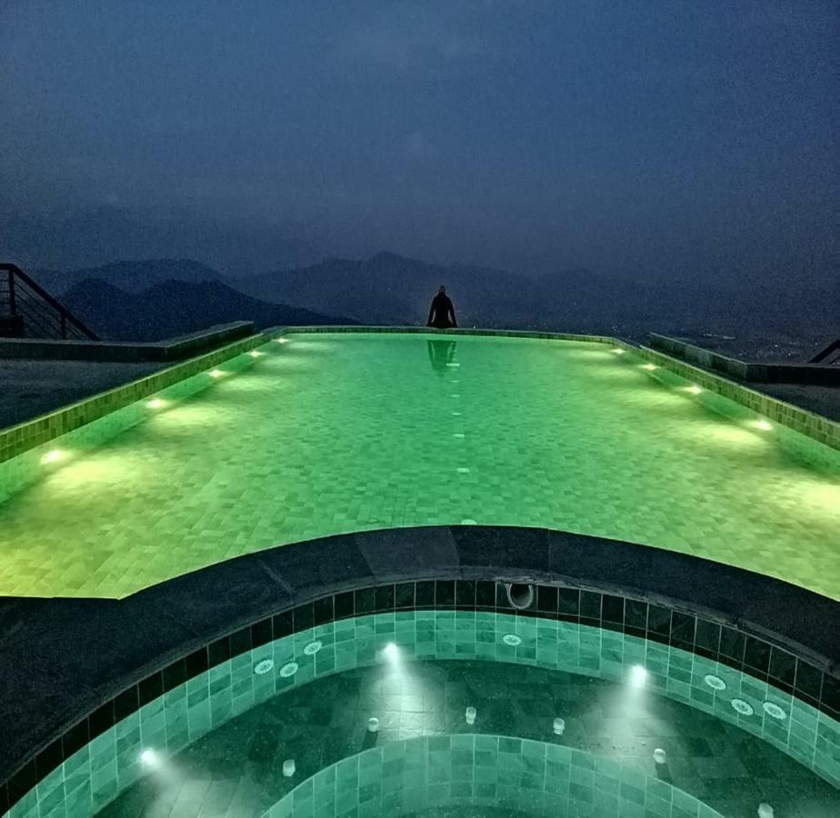Chandragiri Hills Resort Thānkot Zewnętrze zdjęcie